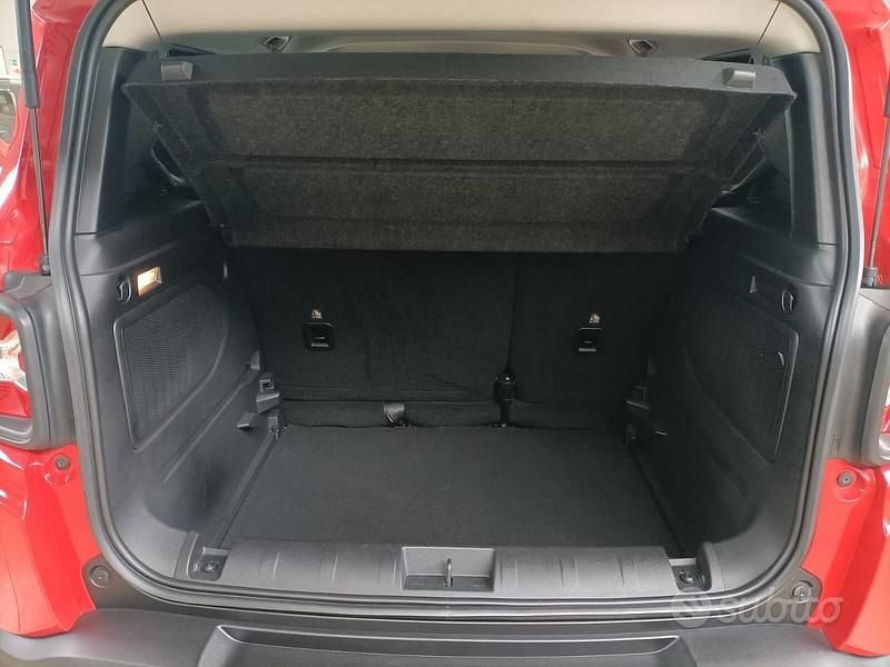 Usata Jeep Renegade Longitude 131 CV (96 kW) 2022 Rosso SUV