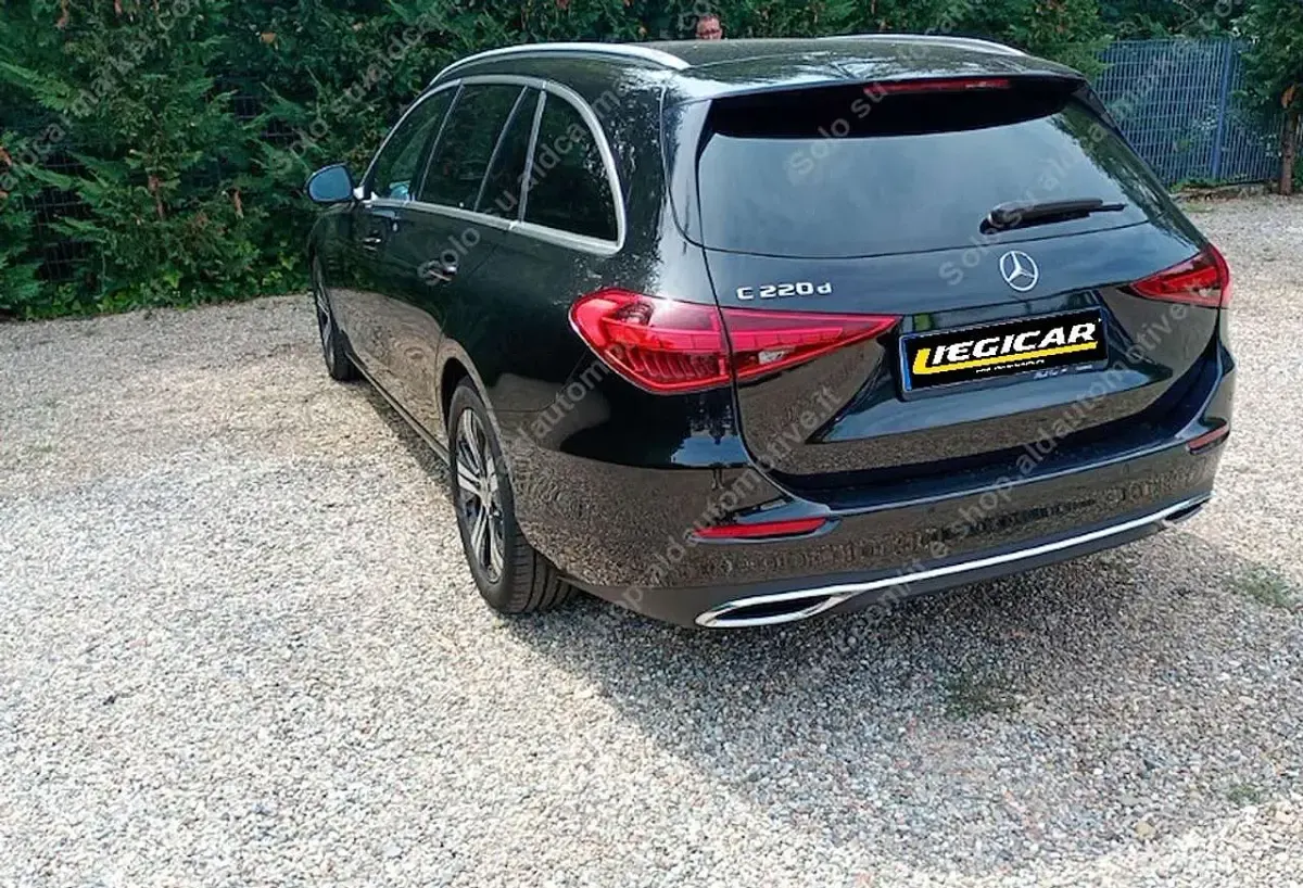 Usata Mercedes C220 200 CV (147 kW) 2022 Nero ossidana Station wagon