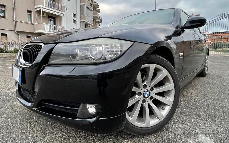 Usata BMW 320 184 CV (135 kW) 2010 Station wagon