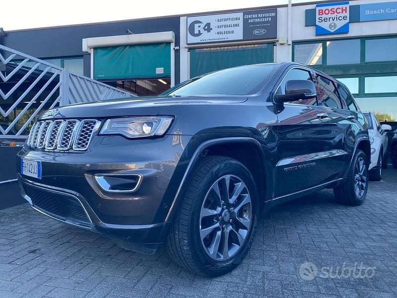 Usata Jeep Grand Cherokee Overland 250 CV (183 kW) 2017 Grigio SUV