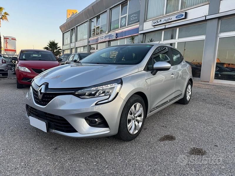 Usata Renault Clio IV Zen 100 CV (73 kW) 2019 Grigio Berlina