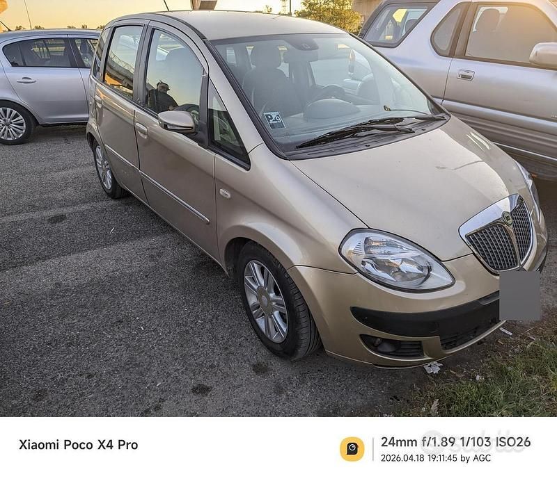 Usata Lancia Musa 95 CV (69 kW) 2004 Monovolume