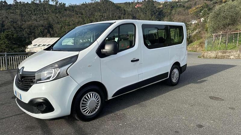 Usata Renault Trafic 76 CV (55 kW) 2018 Monovolume