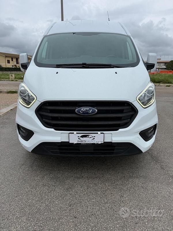 Usata Ford Transit Custom Titanium 130 CV (95 kW) 2023 Bianco Berlina