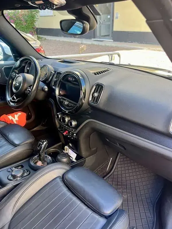 Usata Mini Cooper SD Countryman 190 CV (139 kW) 2018 Verde SUV