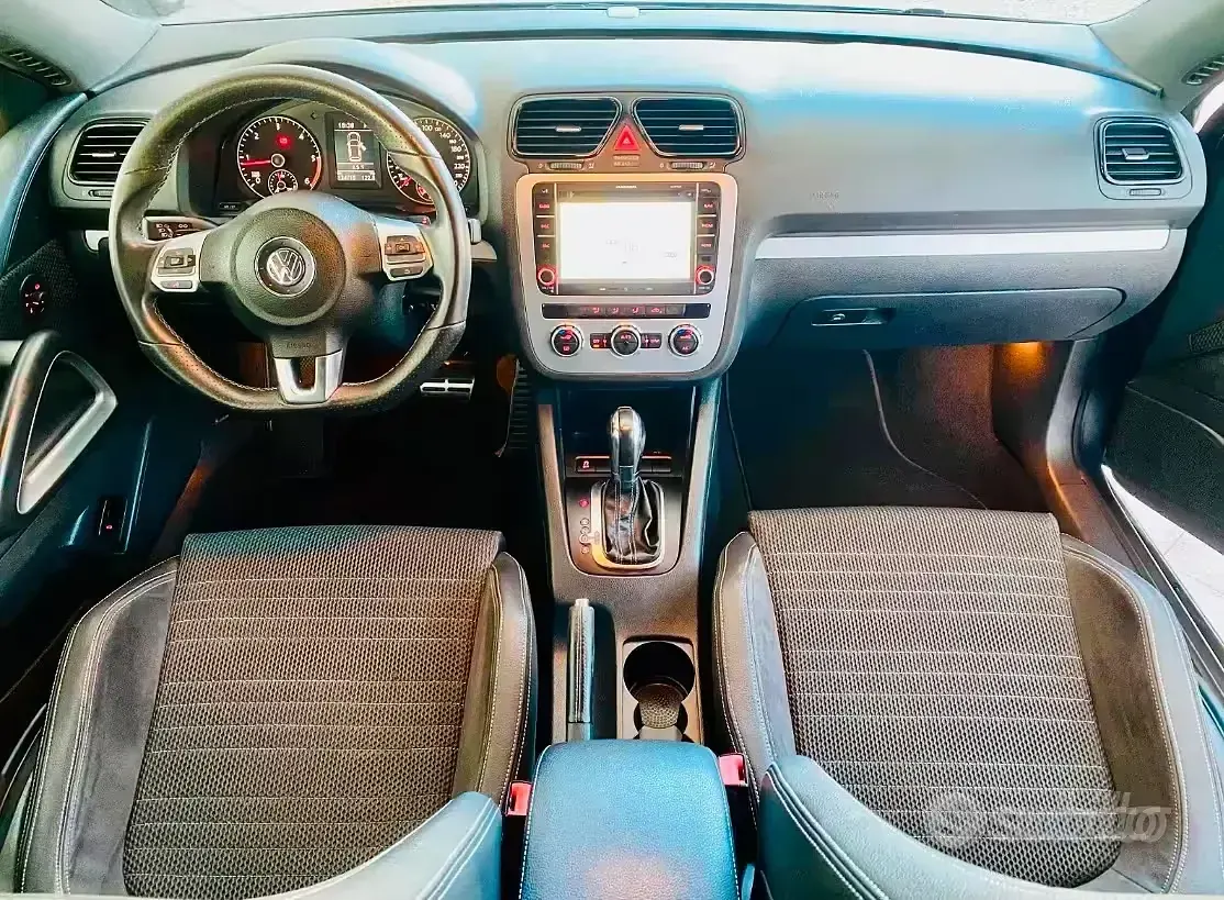 Usata VW Scirocco 140 CV (102 kW) 2012 Coupé