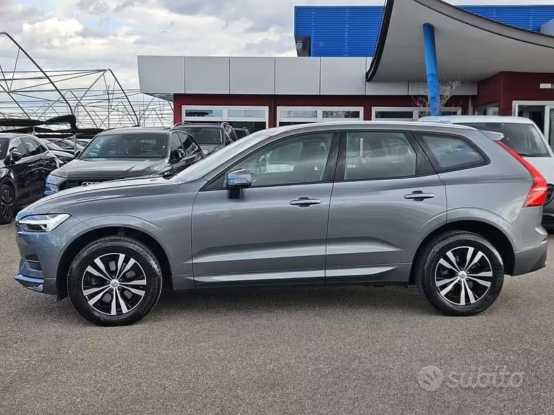 Usata Volvo XC60 Business Edition 197 CV (144 kW) 2021 Grigio SUV