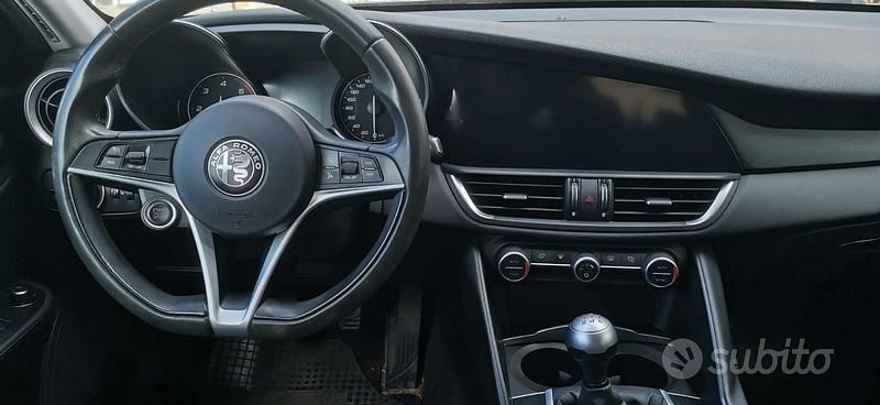 Usata Alfa Romeo Giulia 2017 Berlina