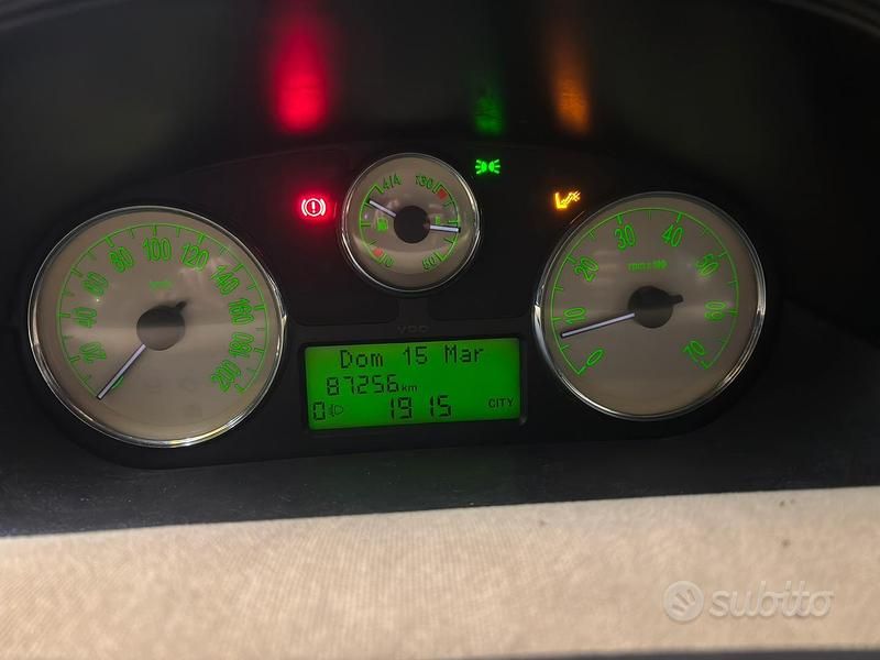 Usata Lancia Ypsilon 95 CV (69 kW) 2004 Utilitaria