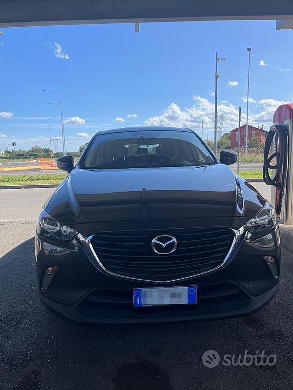 Argento Usata 2015 Mazda CX-3 Exceed SUV | 8000 € (Cara) - Immagine 1/4