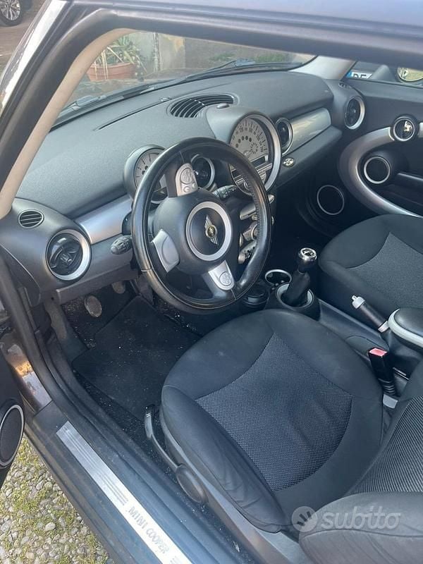 Begagnad Mini Clubman 109 HK (80 kW) 2008 Brun Kombi