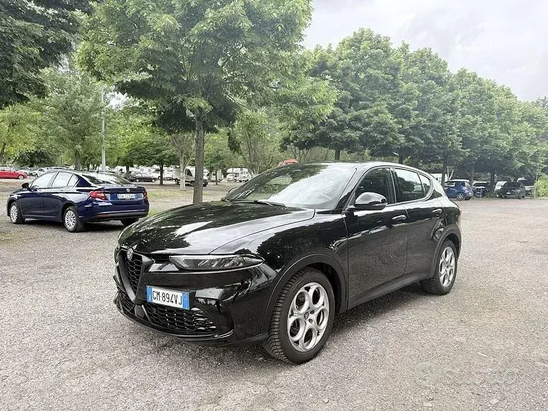 Usata Alfa Romeo Tonale Sprint 131 CV (96 kW) 2023 Nero SUV