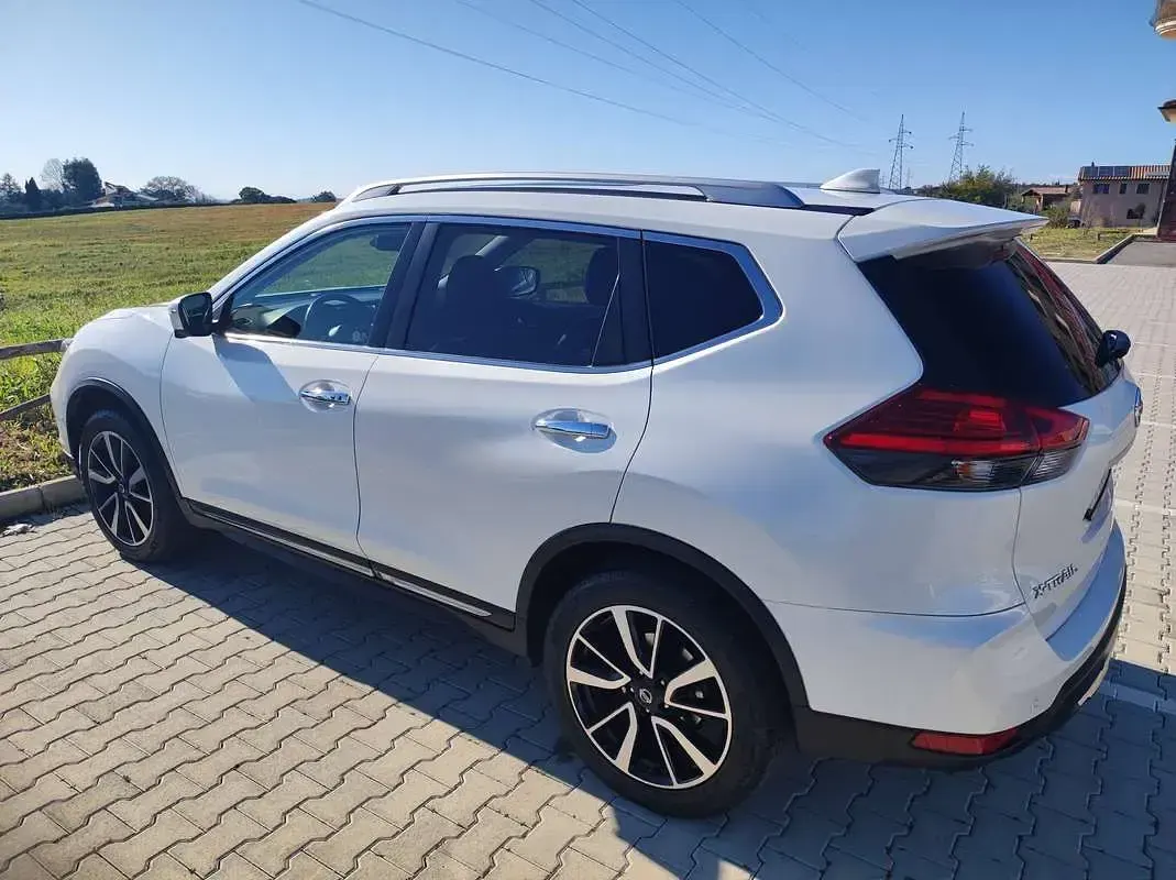 Usata Nissan X-Trail Tekna 131 CV (96 kW) 2017 Bianco SUV