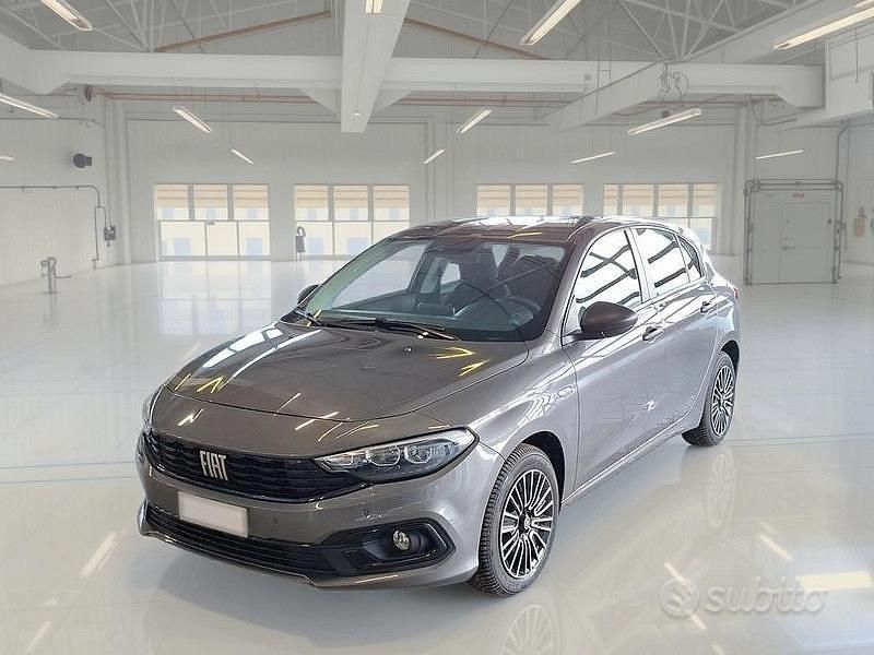 Usata Fiat Tipo City Life 95 CV (69 kW) 2022 Grigio Berlina