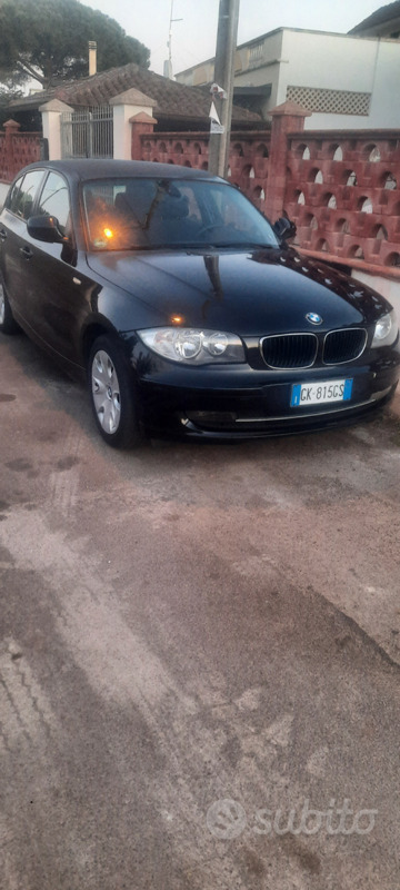 Usato 2011 BMW 2000 1.6 Benzin 122 CV (6.000 €)