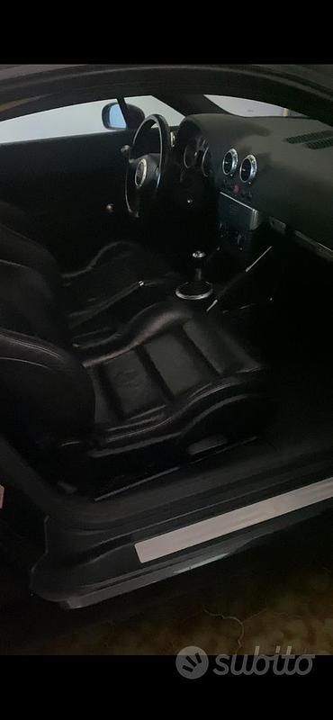 Usata Audi TT 225 CV (165 kW) 2000 Coupé