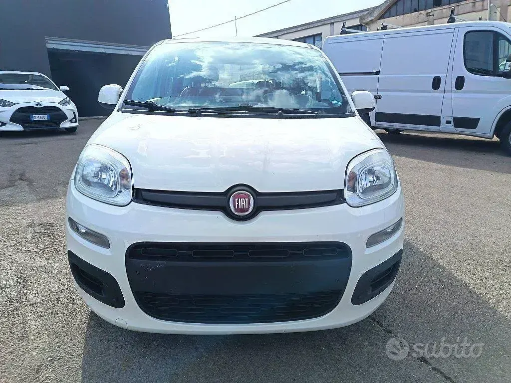 Usata Fiat Panda Easy 84 CV (61 kW) 2013 Bianco Utilitaria