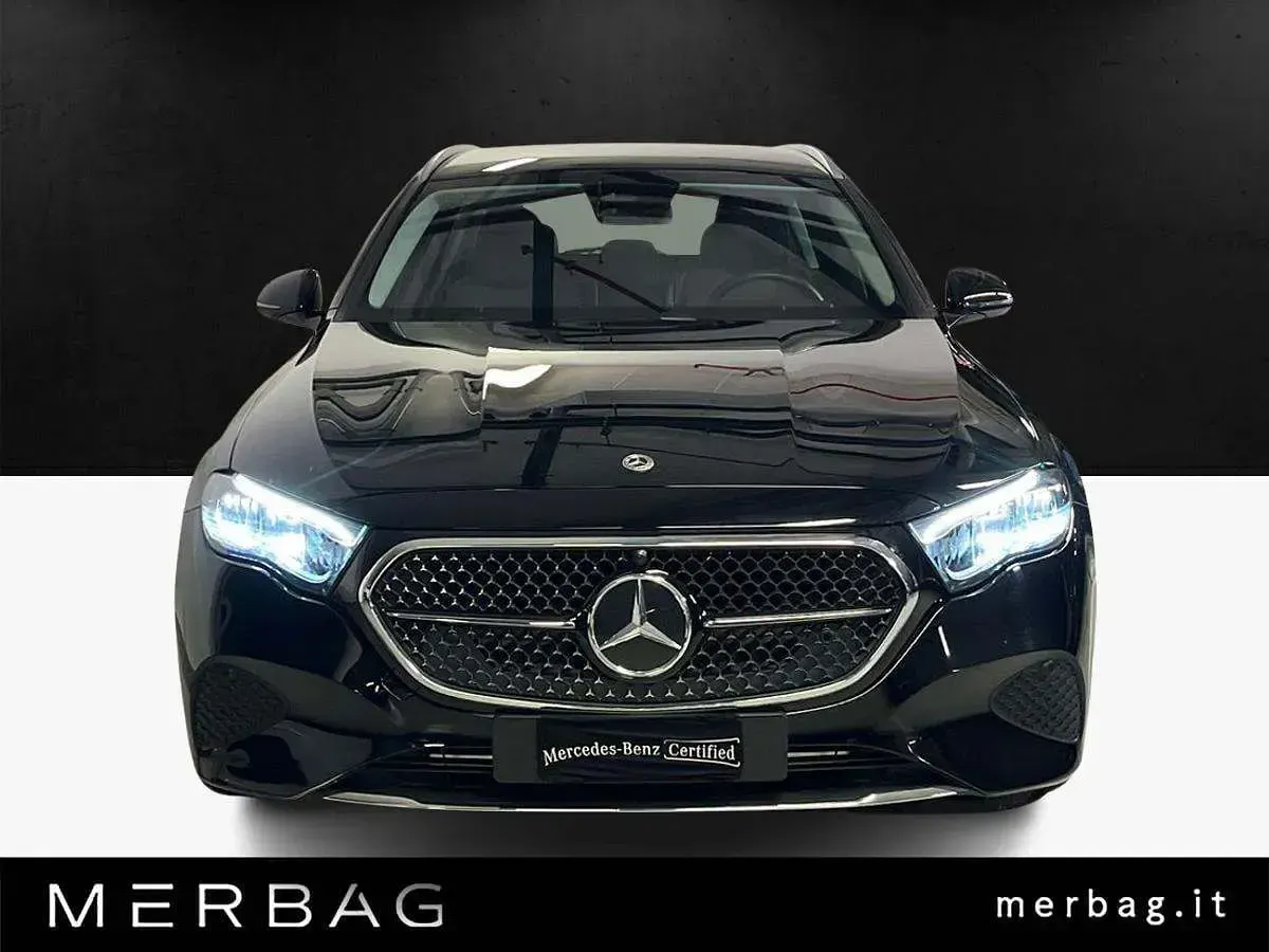 Usata Mercedes 200 Advanced 163 CV (119 kW) 2025 Nero Station wagon