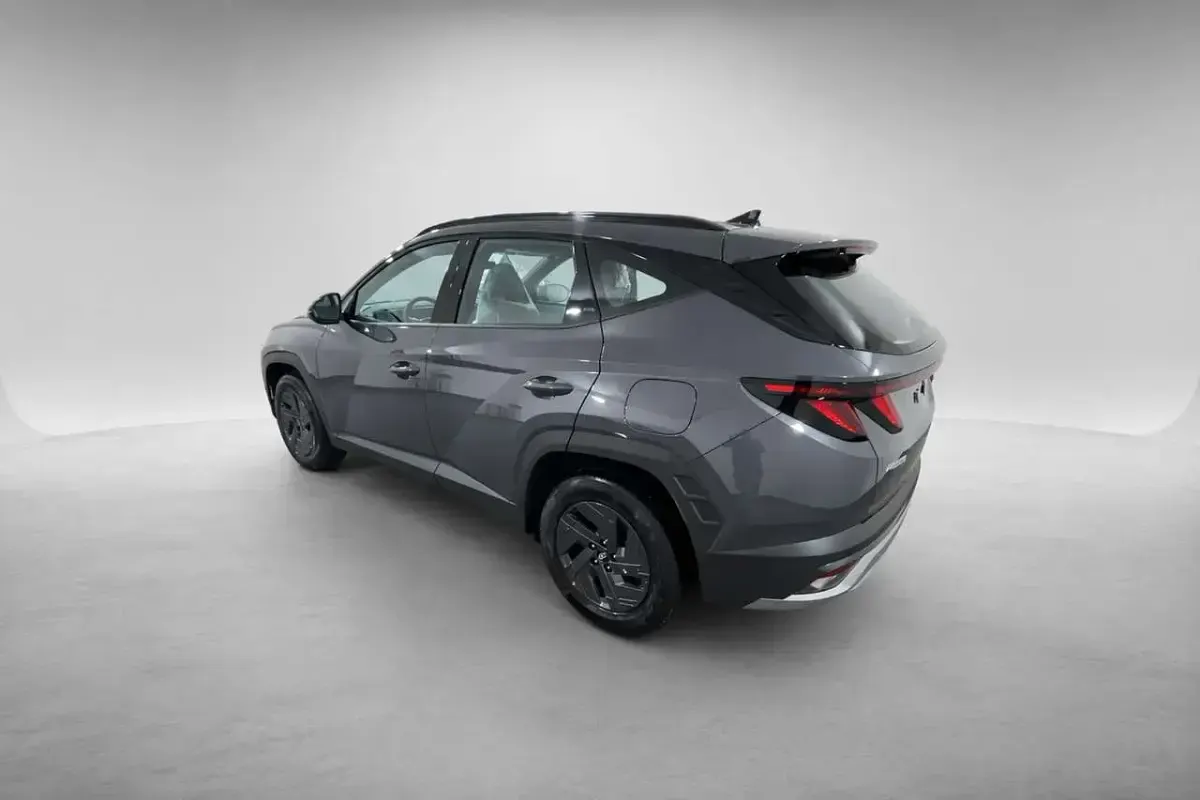 Nuova Hyundai Tucson Blackline 136 CV (100 kW) 2026 Grigia SUV