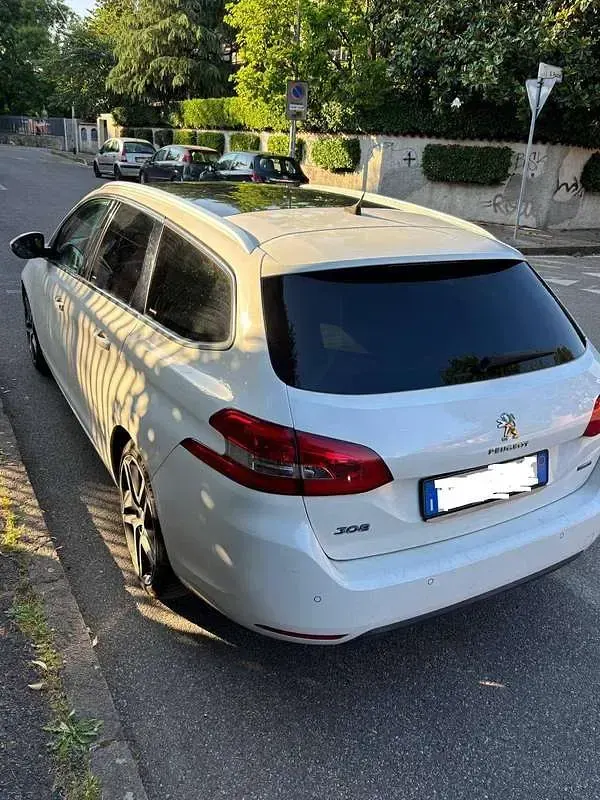 Usata Peugeot 308 Allure 120 CV (88 kW) 2016 Bianco Station wagon