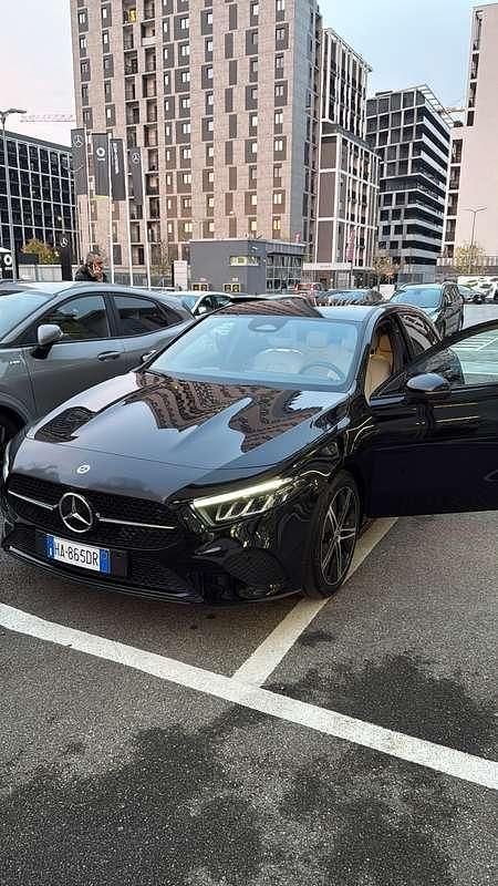 Usata Mercedes A180 Advanced Plus 116 CV (85 kW) 2025 Berlina