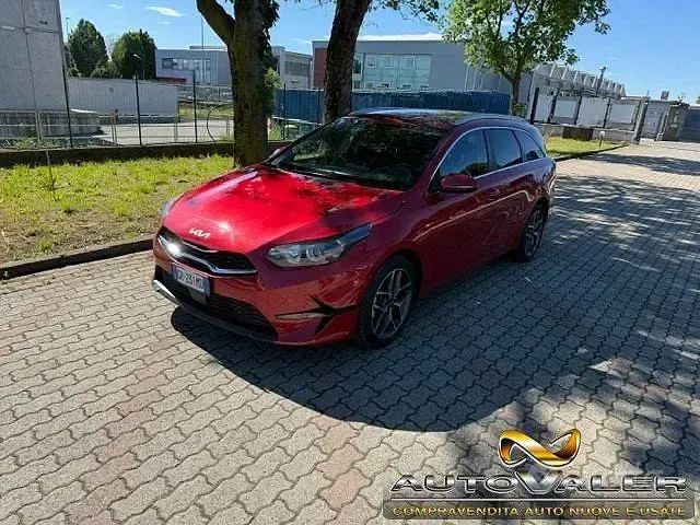 Usata Kia Ceed Sportswagon 136 CV (100 kW) 2023 Rosso Station wagon