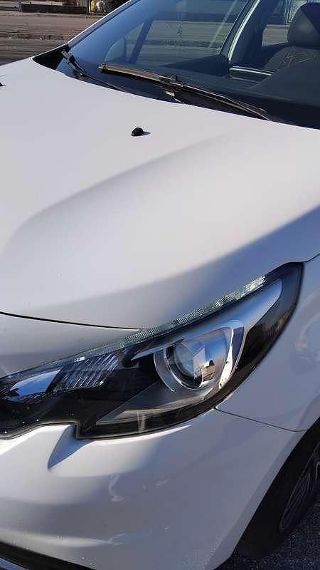 Usata Peugeot 2008 Active 82 CV (60 kW) 2019 Bianco SUV