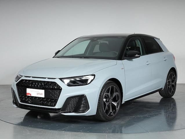 Usata Audi A1 Ambiente 116 CV (85 kW) 2025 Grigio zinco perla SUV