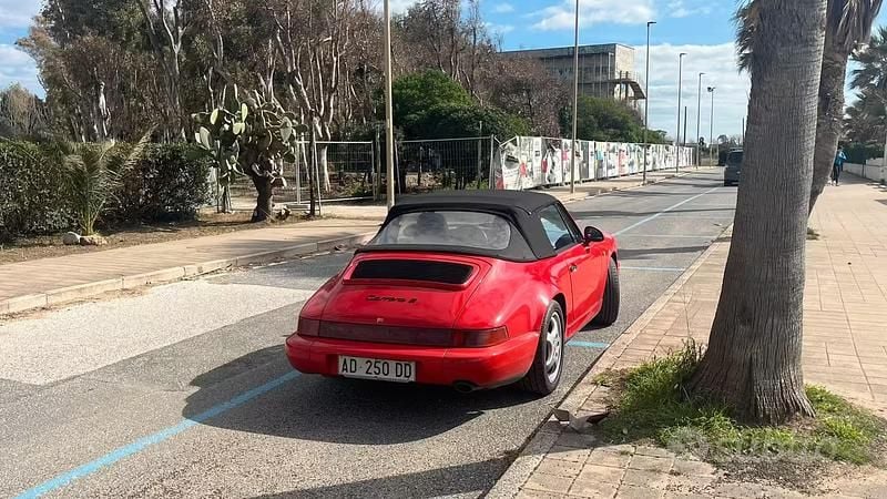 Usata Porsche 911 250 CV (183 kW) 1991 Rosso Cabrio