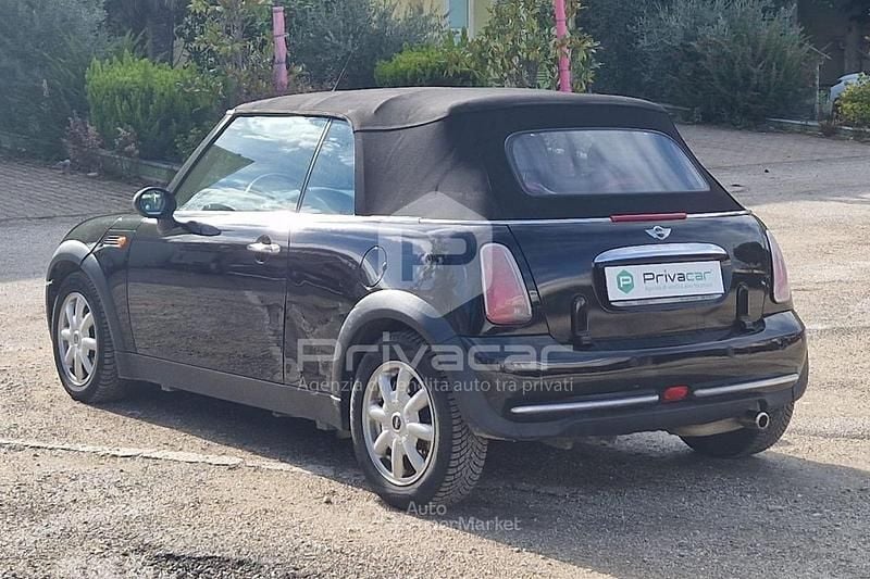 Usata Mini One Cabriolet 90 CV (66 kW) 2005 Nero Cabrio