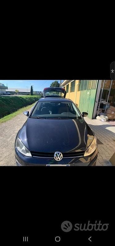 Usata VW Golf VII 110 CV (80 kW) 2015 Blu Berlina