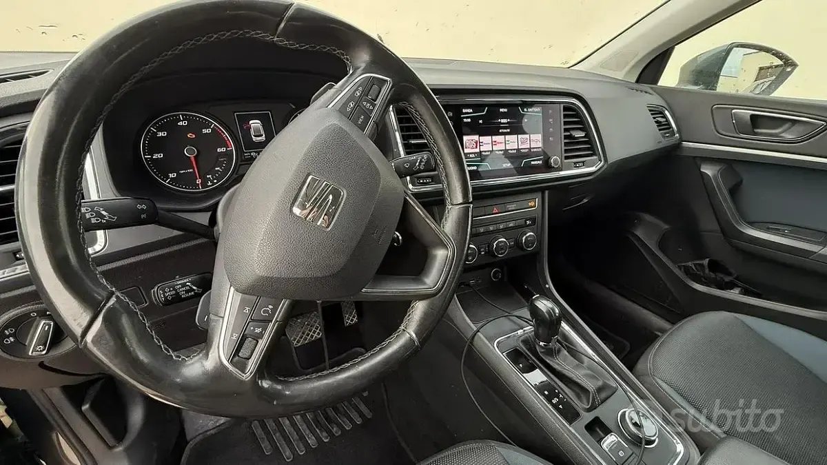 Usata Seat Ateca 115 CV (84 kW) 2019 Grigio SUV