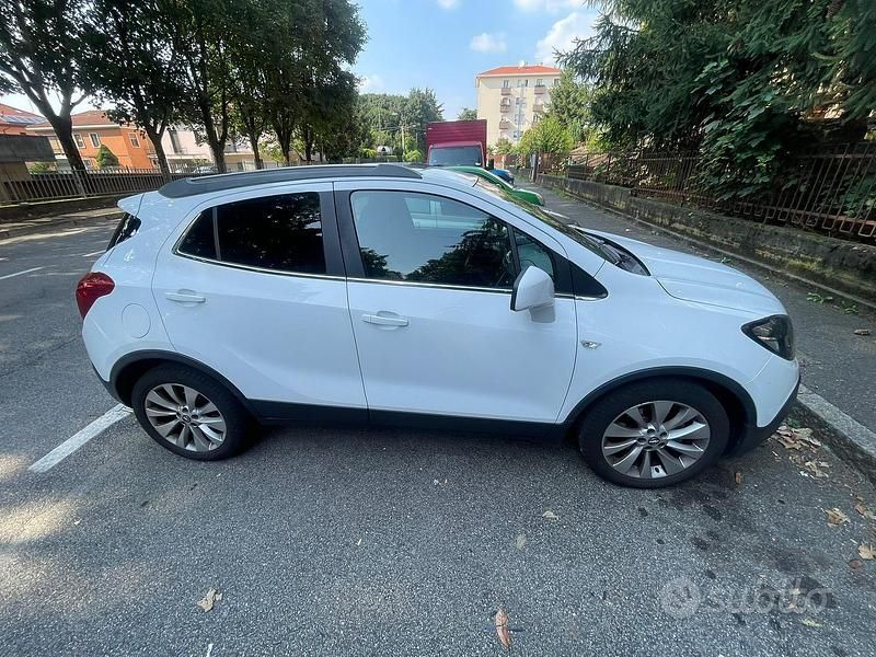 Usata Opel Mokka S 140 CV (102 kW) 2014 Bianco SUV