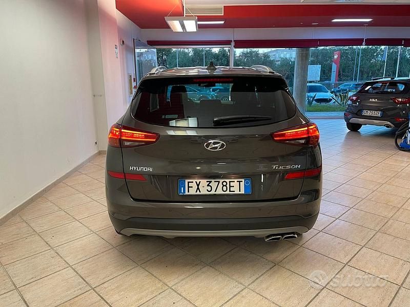 Usata Hyundai Tucson 136 CV (100 kW) 2019 Grigio SUV