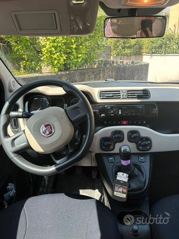 Usata Fiat Panda 4x4 75 CV (55 kW) 2012 Nero Utilitaria