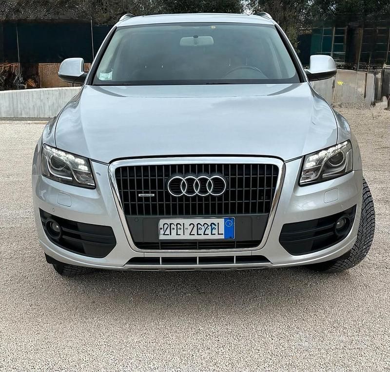 Usata Audi Q5 170 CV (125 kW) 2011 Grigio SUV