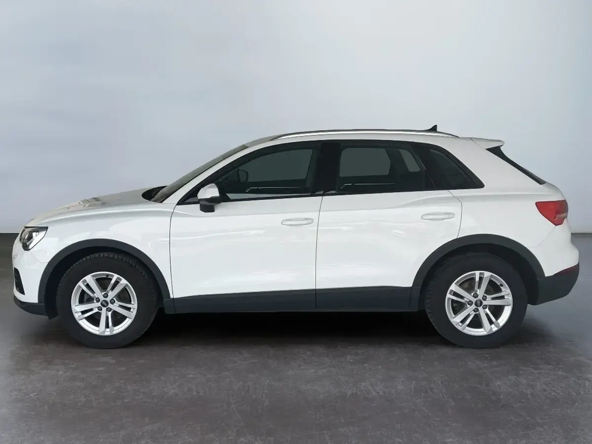 Usata Audi Q3 Business 150 CV (110 kW) 2022 Bianco SUV