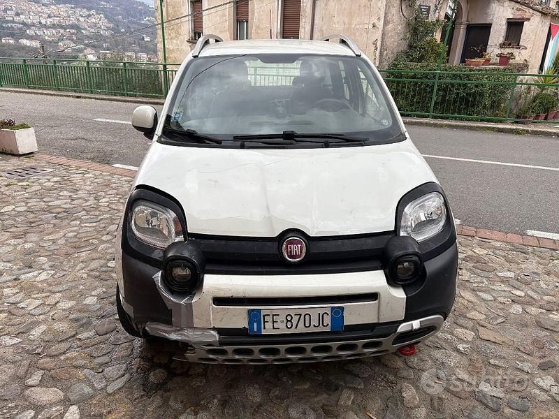 Usata Fiat Panda Cross Cross 95 CV (69 kW) 2016 Bianco Utilitaria