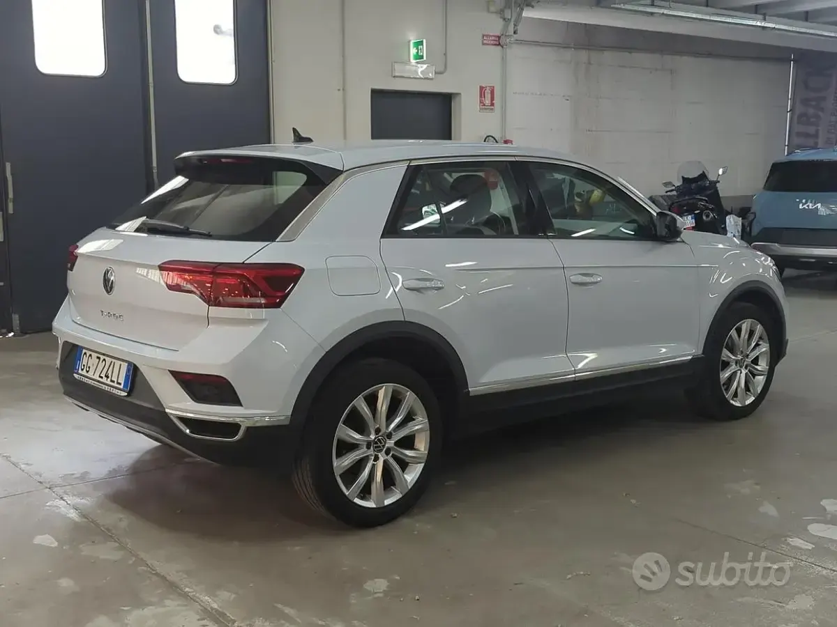 Usata VW T-Roc 150 CV (110 kW) 2021 Bianco SUV