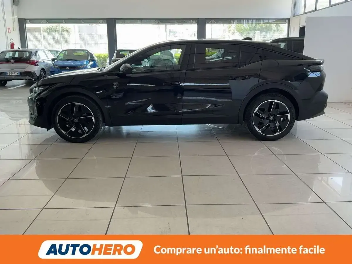 Usata Peugeot 408 GT 131 CV (96 kW) 2024 Nero SUV