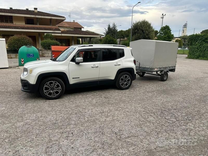Usata Jeep Renegade Longitude 120 CV (88 kW) 2018 Bianco SUV