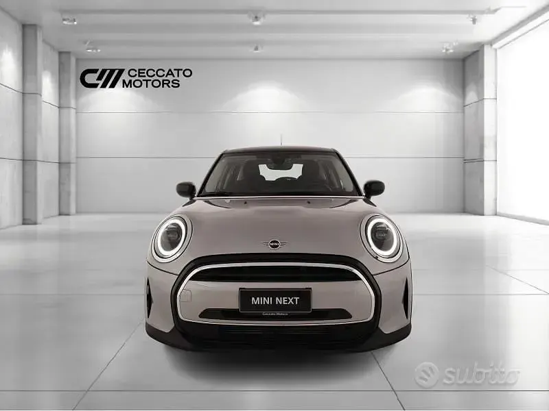 Usata Mini Cooper 136 CV (100 kW) 2024 Grigio Utilitaria
