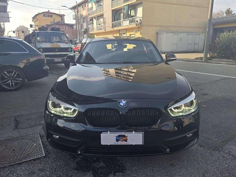 Usata BMW 118 Advantage 150 CV (110 kW) 2019 Nero Utilitaria