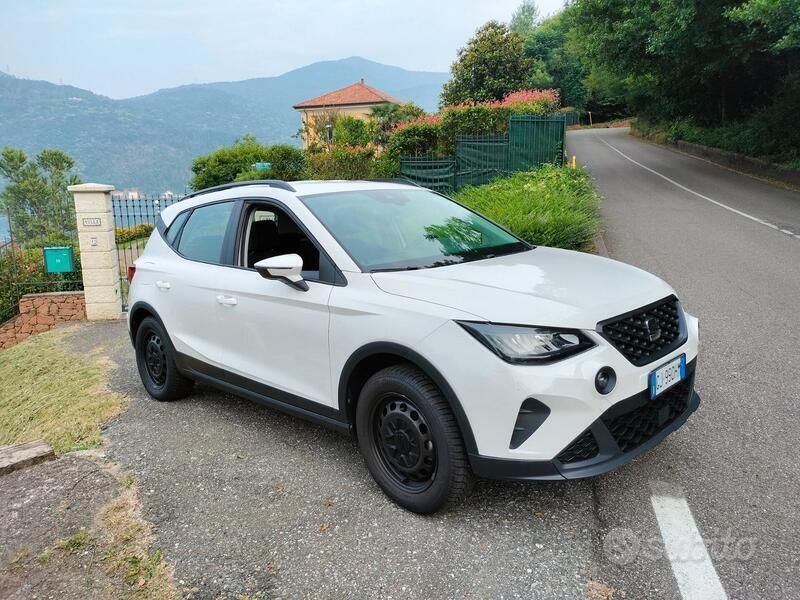Usata Seat Arona Reference 90 CV (66 kW) 2022 Bianco SUV
