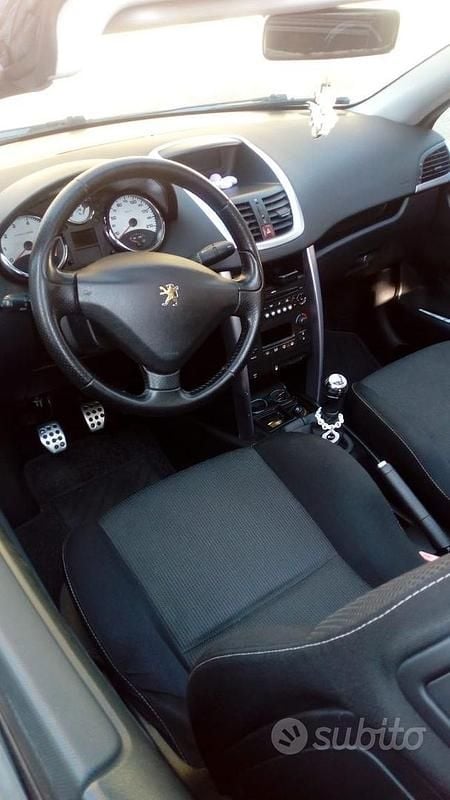 Gebraucht Peugeot 207 CC 150 PS (110 kW) 2007 Cabrio