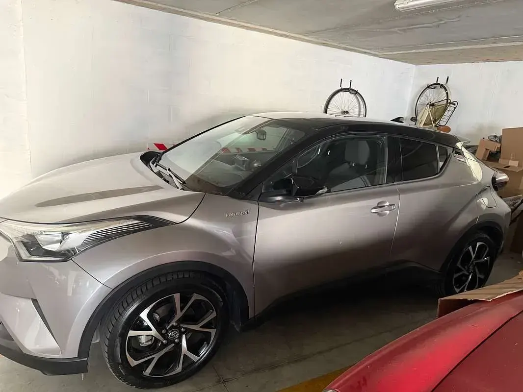 Usata Toyota C-HR Style 98 CV (72 kW) 2019 Grigio SUV