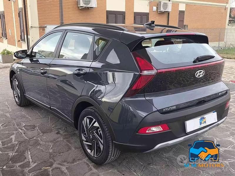 Usata Hyundai Bayon 100 CV (73 kW) 2022 Grigio SUV