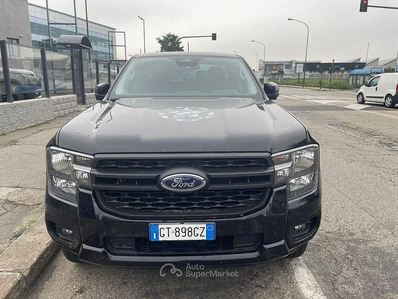 Usata Ford Ranger XLT 170 CV (125 kW) 2024 Nero Pick-up