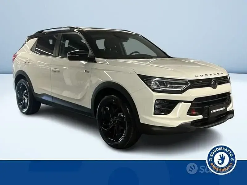 Nuova KGM Korando 163 CV (119 kW) 2026 Bianco SUV