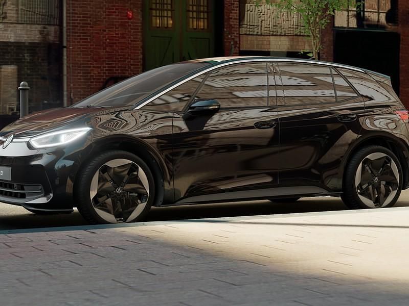 Nuova VW ID.3 Pro 169 kW (231 CV) 2025 Grenadill black metallizzato Utilitaria